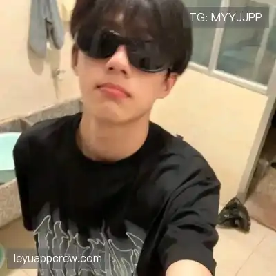 凤杏曼